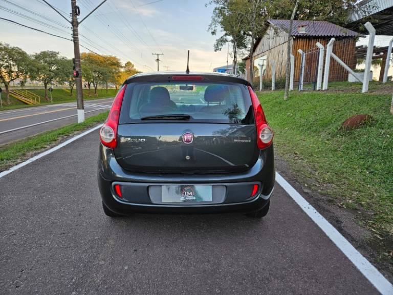 FIAT - PALIO - 2013/2014 - Cinza - R$ 39.900,00